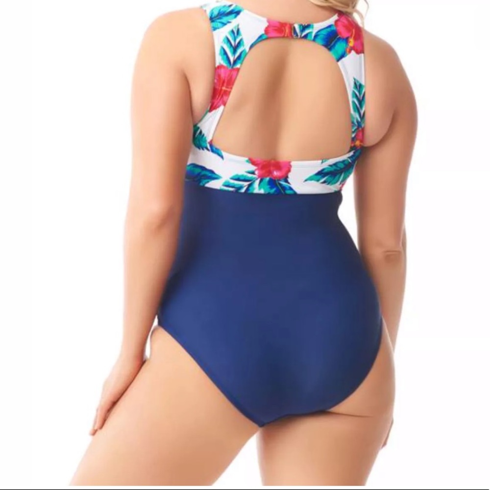 NWT Sea & Sand Beachware Floral One Piece Swimsuit 22W - Picture 2 of 8